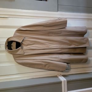 London Fog Trench coat Size 46 Reg VTG